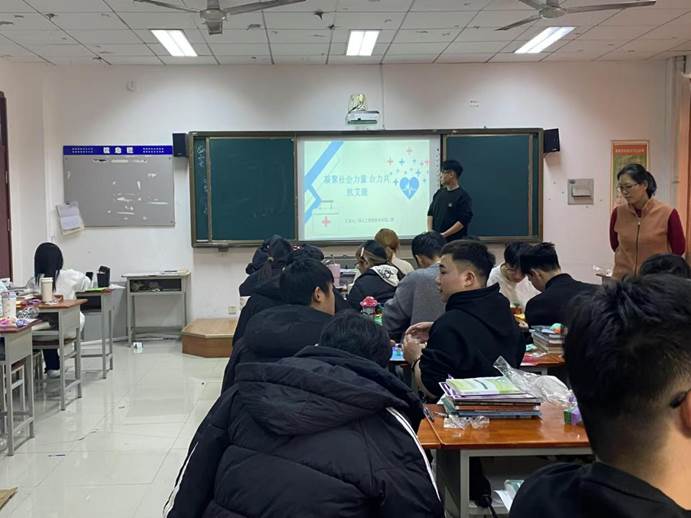 c16f97e745df12efe1da641879c4255